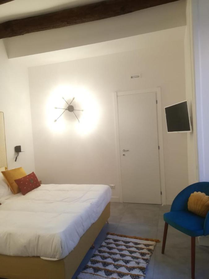 B-Montedidio Hotel Naples Exterior photo